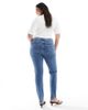 ASOS Curve ASOS DESIGN Curve ultimate skinny jeans in mid blue - 2