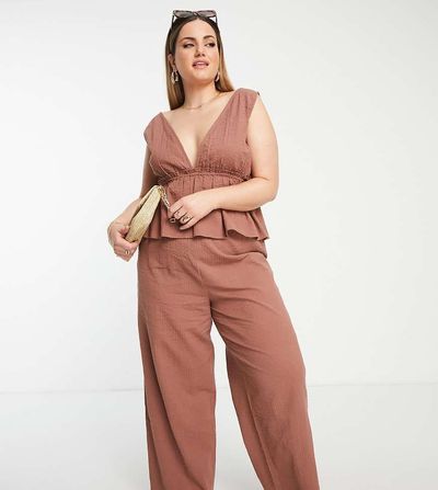 ASOS Curve ASOS DESIGN Curve wide leg beach pants in brown seersucker - part of a set