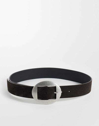ASOS DESIGN ASOS DESGN suede belt with rounded buckle in chocolate-Brown