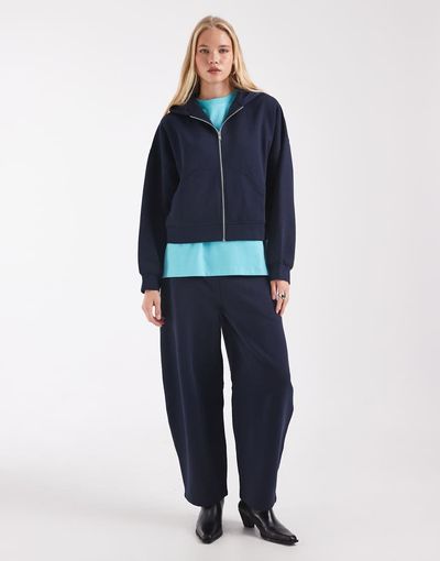 ASOS DESIGN ASOS DESIGN barrel leg brushback sweatpants in navy-Blue