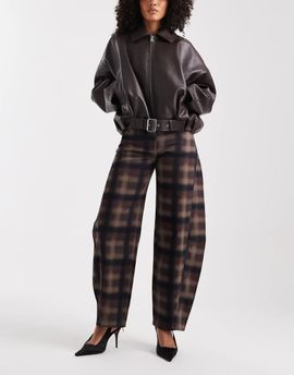 ASOS DESIGN ASOS DESIGN barrel leg jean in check print-Multi