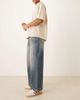 ASOS DESIGN ASOS DESIGN barrel leg jeans in mid wash blue with tint - 2