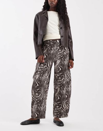 ASOS DESIGN ASOS DESIGN barrel leg jeans in zebra print - part of a set-Multi