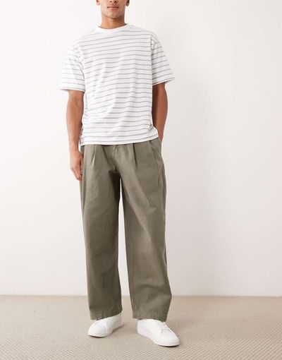 ASOS DESIGN ASOS DESIGN barrel pants in khaki with pleats-Green