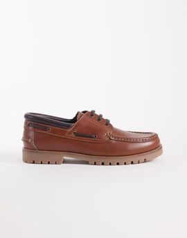 ASOS DESIGN ASOS DESIGN boat shoes with cleated sole in tan leather-Brown