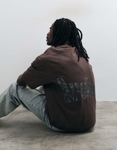 ASOS DESIGN ASOS DESIGN boxy oversized t-shirt with text print in brown