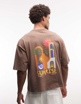 ASOS DESIGN ASOS DESIGN boxy oversized T-shirt with vacation graphic in washed brown