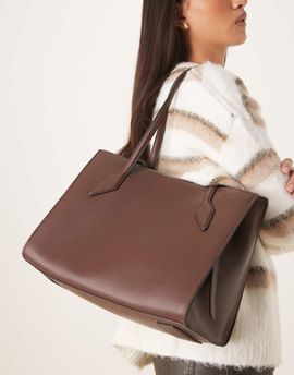 ASOS DESIGN ASOS DESIGN boxy tote bag in chocolate-Brown