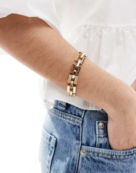 ASOS DESIGN ASOS DESIGN bracelet with rectangle chain detail in gold tone