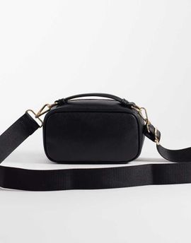 ASOS DESIGN ASOS DESIGN camera crossbody bag in black