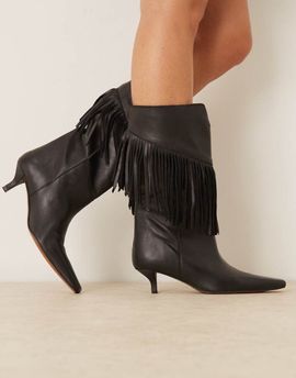 ASOS DESIGN ASOS DESIGN Carmine leather fringe knee boots in black