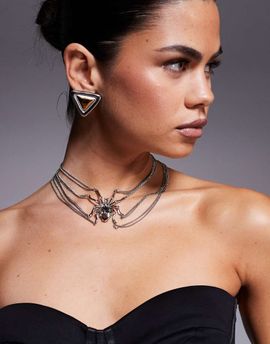 ASOS DESIGN ASOS DESIGN choker with spider and chain details in silver tone