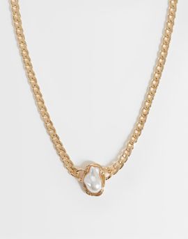 ASOS DESIGN ASOS DESIGN chunky chain necklace with faux pearl stone set in gold tone