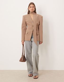 ASOS DESIGN ASOS DESIGN cinch shoulder pad blazer with scarf in mocha - part of a set-Brown