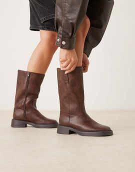 ASOS DESIGN ASOS DESIGN Colby pull on trucker knee boots in brown