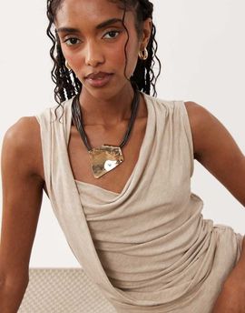 ASOS DESIGN ASOS DESIGN corded necklace with abstract square pendant in gold tone-Brown