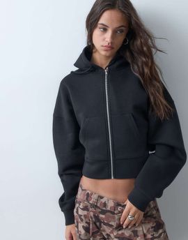ASOS DESIGN ASOS DESIGN cropped zip through hoodie in black scuba-style fabric