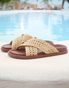 ASOS DESIGN ASOS DESIGN cross over sandals in natural weave-Neutral
