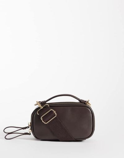 ASOS DESIGN ASOS DESIGN crossbody camera bag in chocolate-Brown