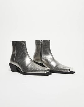 ASOS DESIGN ASOS DESIGN cuban heel chelsea boots in silver faux croc