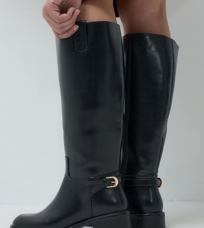 ASOS DESIGN ASOS DESIGN Curve Cecile flat riding knee boots in black