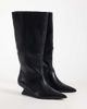 ASOS DESIGN ASOS DESIGN Curve Cinder wedge pull on knee boots in black - 2