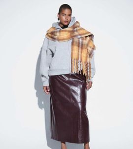 ASOS DESIGN ASOS DESIGN Curve tailored clean waistband faux leather pencil skirt in burgundy