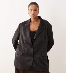 ASOS DESIGN ASOS DESIGN Curve tailored unstructured satin blazer in black