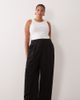 ASOS DESIGN ASOS DESIGN Curve tailored wide leg pants with pleat detail in black - 1