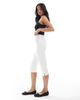 ASOS DESIGN ASOS DESIGN denim capri pants in mid blue - 3