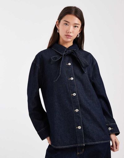 ASOS DESIGN ASOS DESIGN denim shirt with bow tie neck in rinse wash-Navy