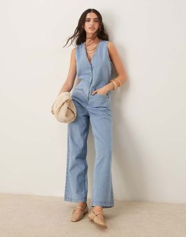 ASOS DESIGN ASOS DESIGN denim sleeveless jumpsuit with tie back in lightwash blue