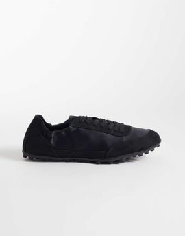 ASOS DESIGN ASOS DESIGN Desire slim sole lace up sneakers in black