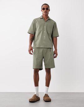 ASOS DESIGN ASOS DESIGN dressy regular shorts in khaki-green seersucker - part of a set