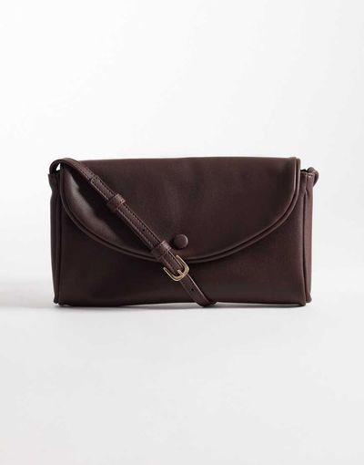 ASOS DESIGN ASOS DESIGN envelope skinny shoulder bag in chocolate-Brown