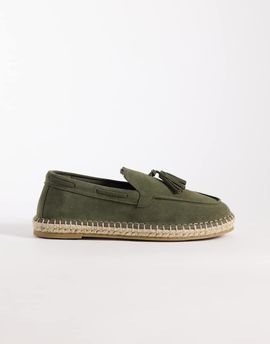 ASOS DESIGN ASOS DESIGN espadrilles with tassel in khaki suede-Green