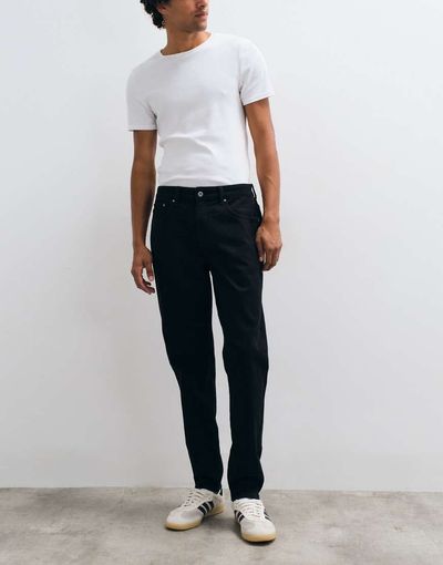 ASOS DESIGN ASOS DESIGN essential stretch tapered jeans in black