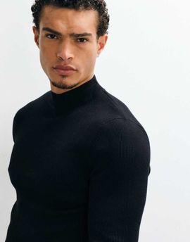 ASOS DESIGN ASOS DESIGN Essentials micro rib knit muscle fit lightweight turtle neck sweater in black