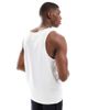 ASOS DESIGN ASOS DESIGN Essentials regular fit tank in white - 4