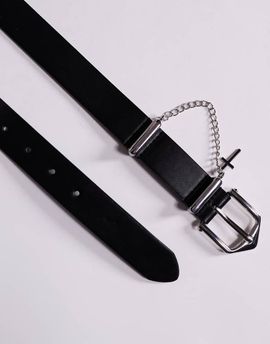 ASOS DESIGN ASOS DESIGN faux leather belt with cross and chain attachment in black