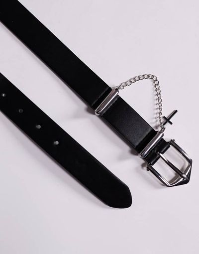 ASOS DESIGN ASOS DESIGN faux leather belt with cross and chain attachment in black