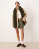 ASOS DESIGN ASOS DESIGN faux mongolian fur scarf in dark green - 3
