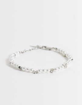 ASOS DESIGN ASOS DESIGN faux pearl and star beaded bracelet in white