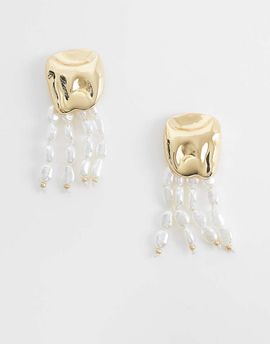 ASOS DESIGN ASOS DESIGN faux pearl stud earrings with tassels in ivory-White