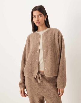 ASOS DESIGN ASOS DESIGN faux shearling lounge jacket in mink-Brown