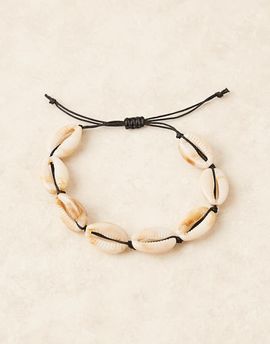 ASOS DESIGN ASOS DESIGN faux shell bracelet in cream-White