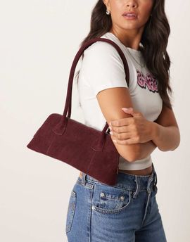 ASOS DESIGN ASOS DESIGN faux suede curved base bowler bag in burgundy-Red
