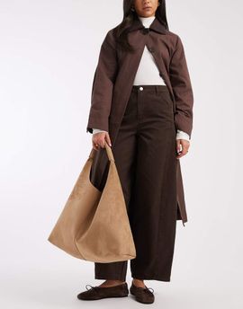 ASOS DESIGN ASOS DESIGN faux suede scoop tote in cookie-Neutral