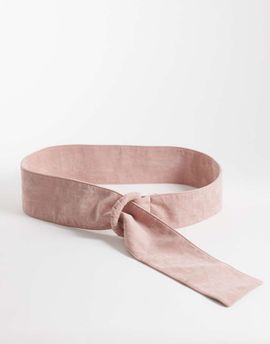 ASOS DESIGN ASOS DESIGN faux suede twist cover buckle belt in dusky pink-Neutral