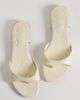 ASOS DESIGN ASOS DESIGN Florida toe thong sandals in white croc - 4